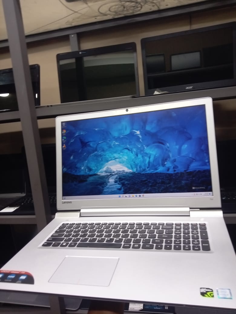 Lenovo IdeaPad Gaming (GTX 950M)