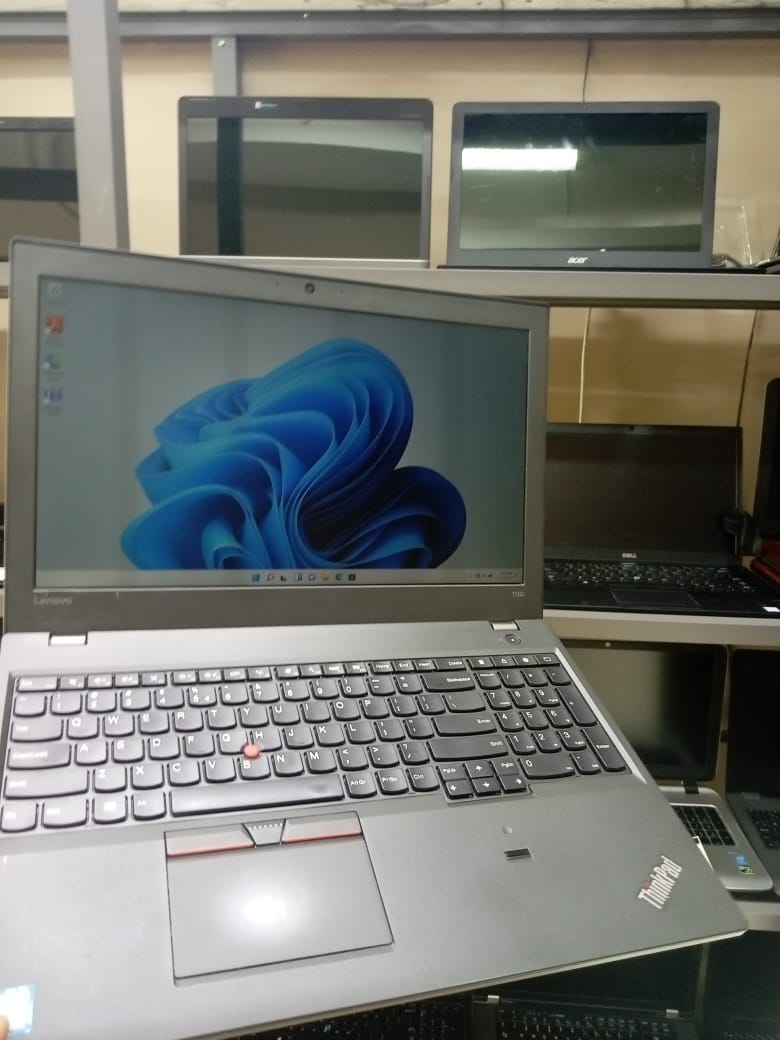 Lenovo ThinkPad T560