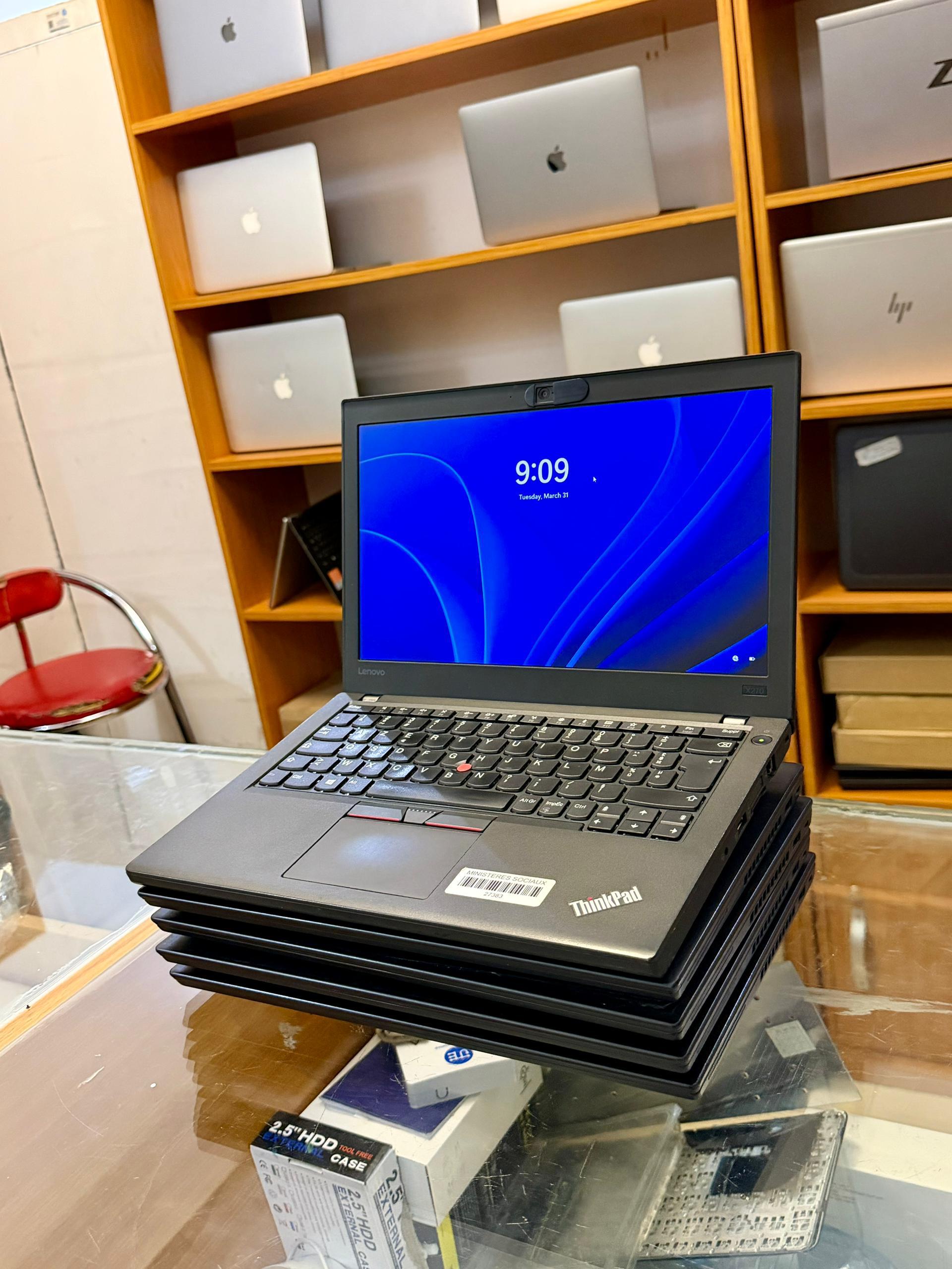 Lenovo ThinkPad X270